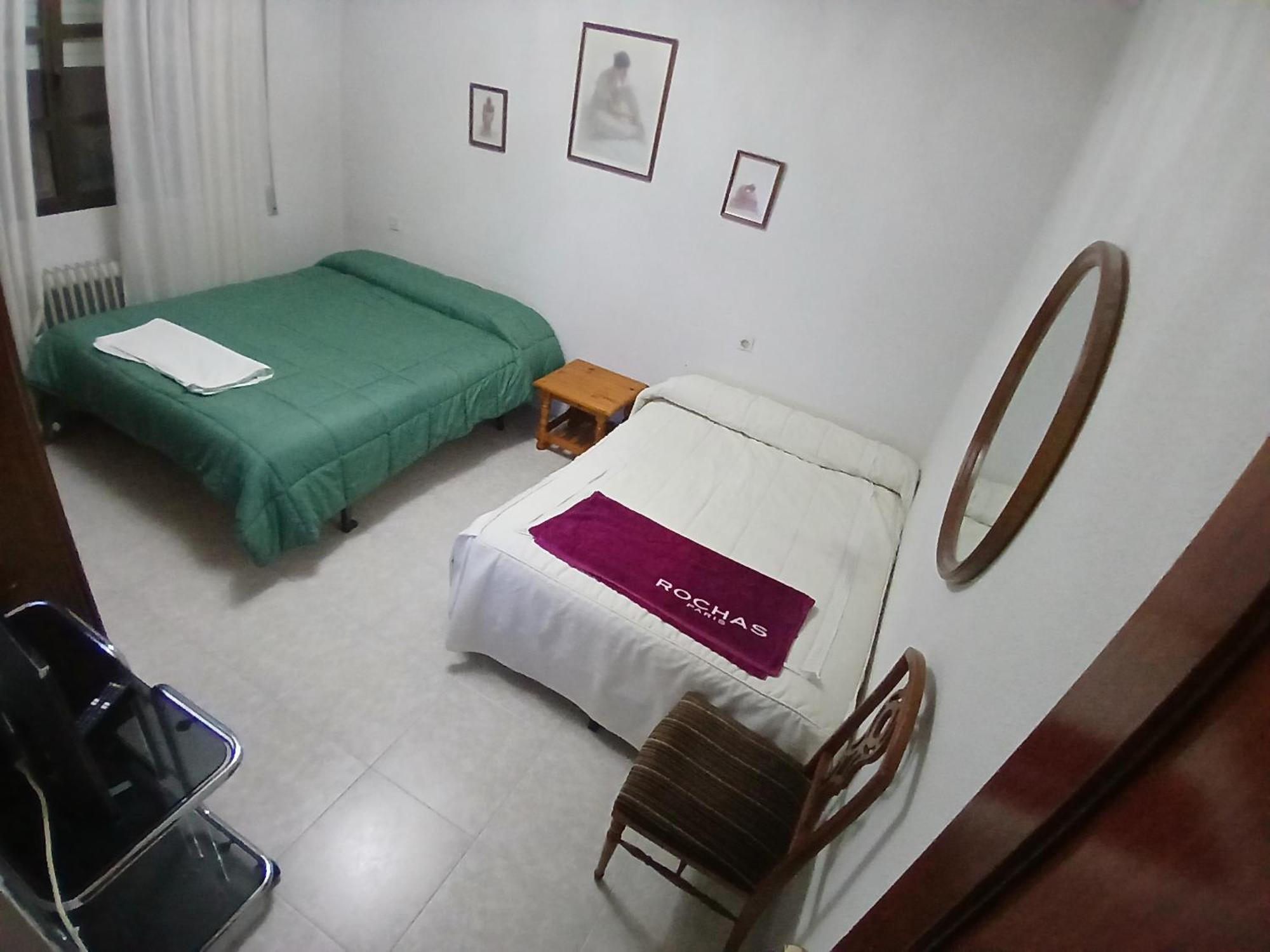 Habitacion Privada Familiar Toledo Esterno foto